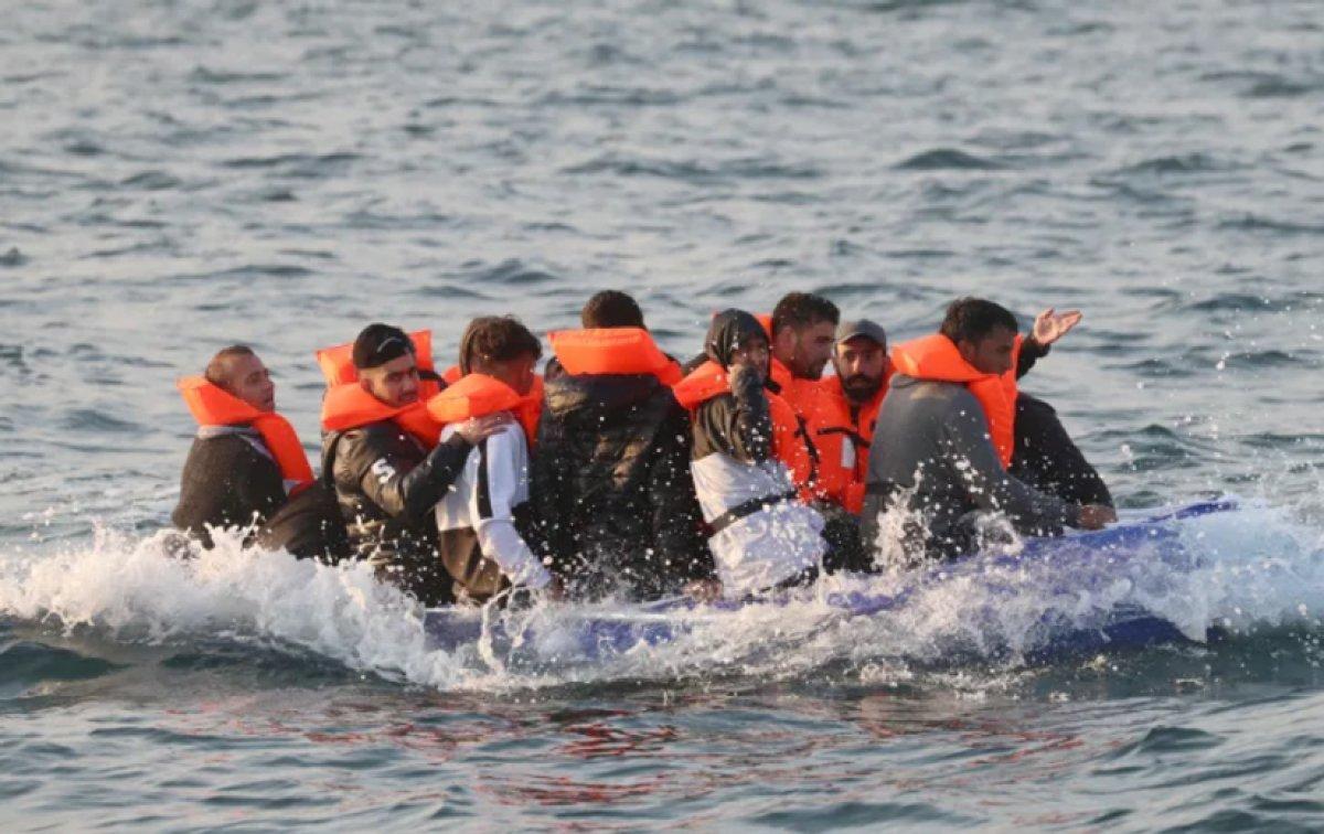 İngiltere'ye bir günde rekor göçmen girişi