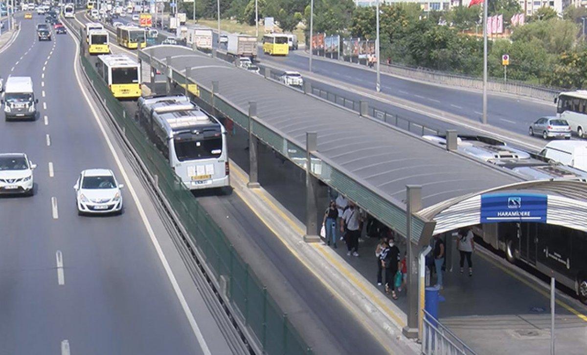 İstanbul yanıyor: Aşırı sıcaktan asfalt eridi