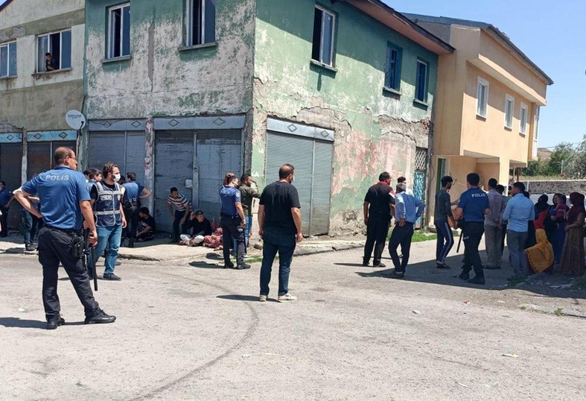 Erzurum'da yabancı uyruklu şahıslar ile pazarcılar arasında kavga