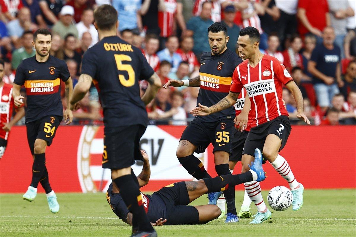 PSV, Galatasaray'ı 5 golle yendi