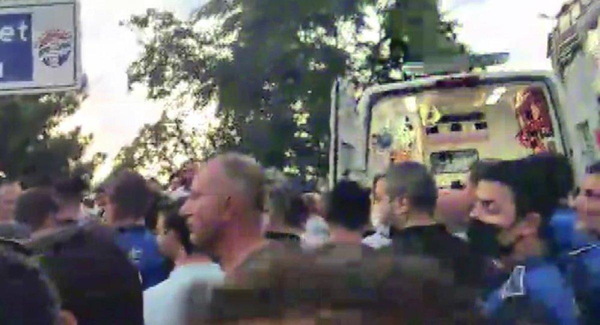 Şile'de denize girme kavgasında bir cankurtaran bıçaklandı