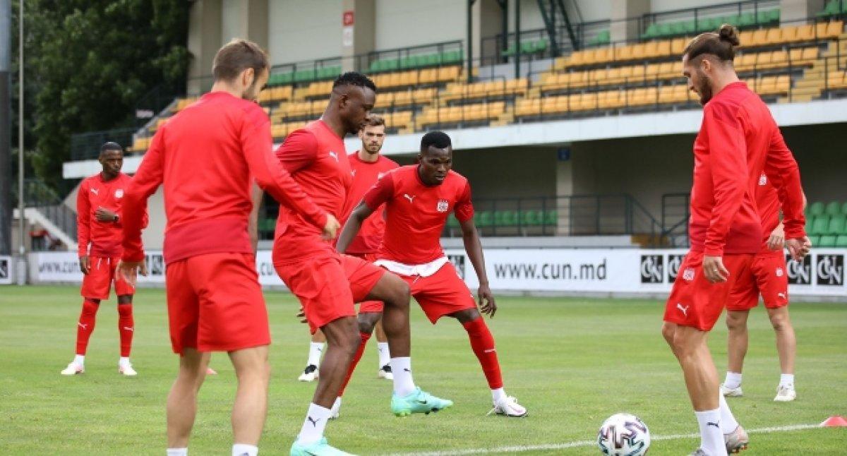 Petrocub-Sivasspor maçı ne zaman, saat kaçta, hangi kanalda? İşte muhtemel 11'ler