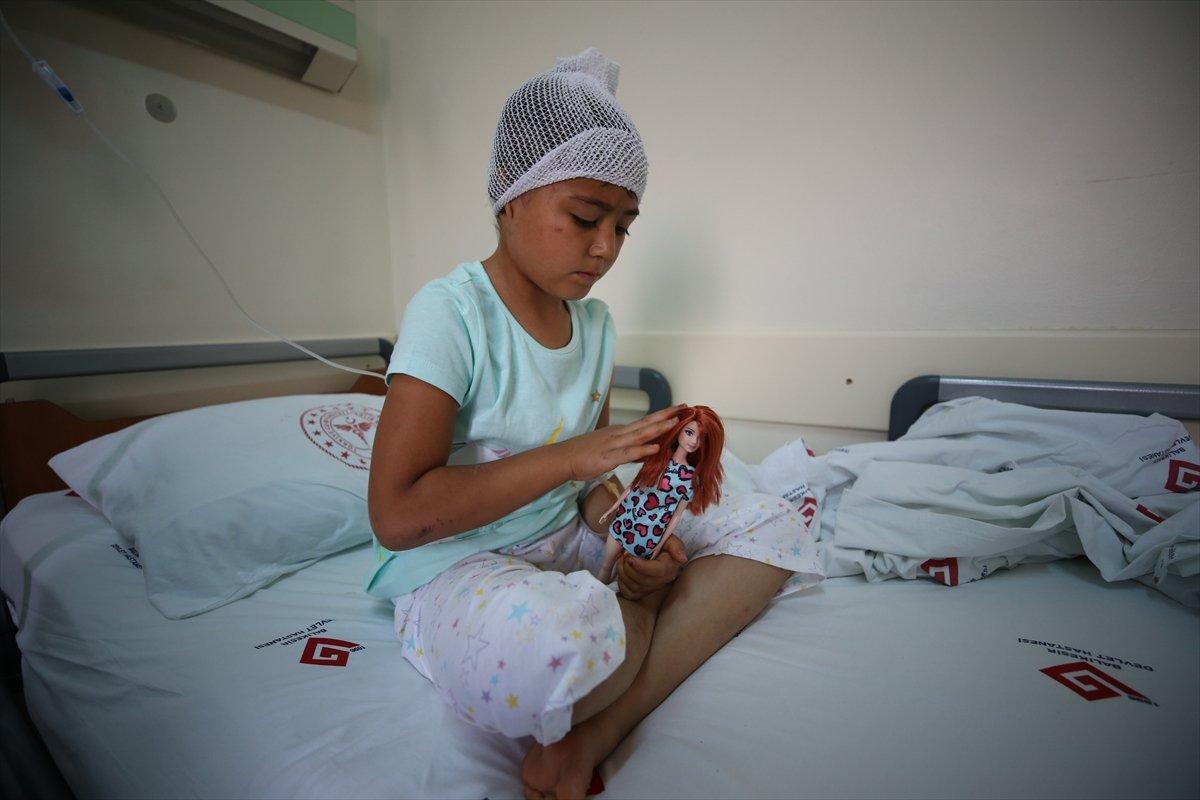 Balıkesir'de 8 yaşındaki kız, pitbull saldırısına uğradı