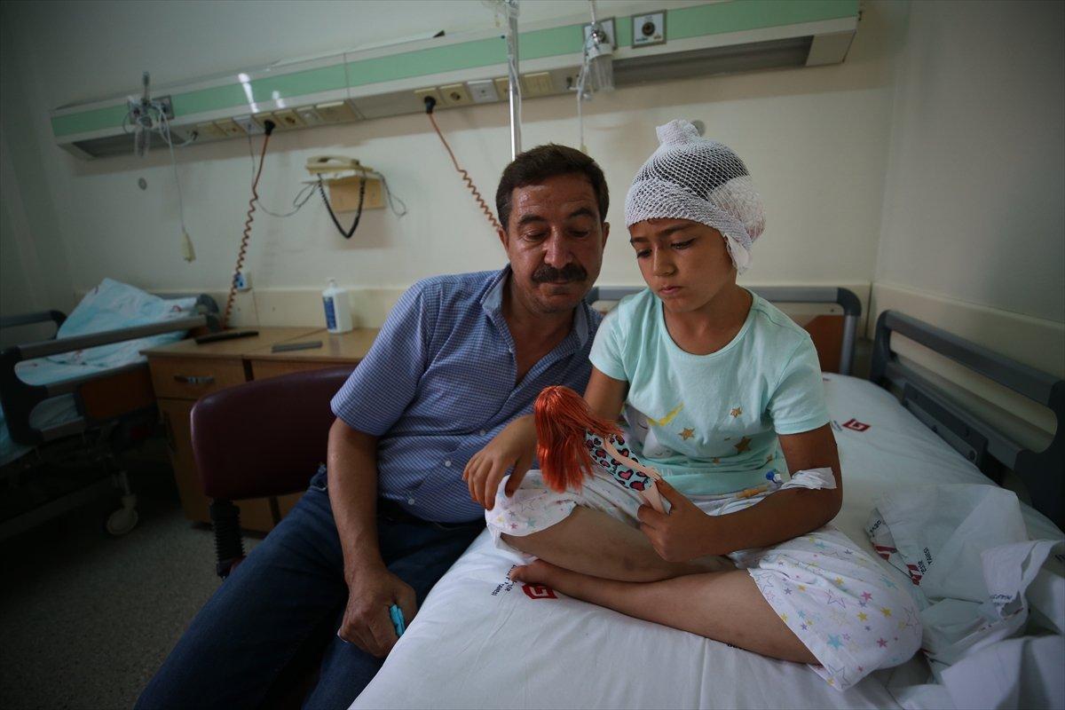 Balıkesir'de 8 yaşındaki kız, pitbull saldırısına uğradı