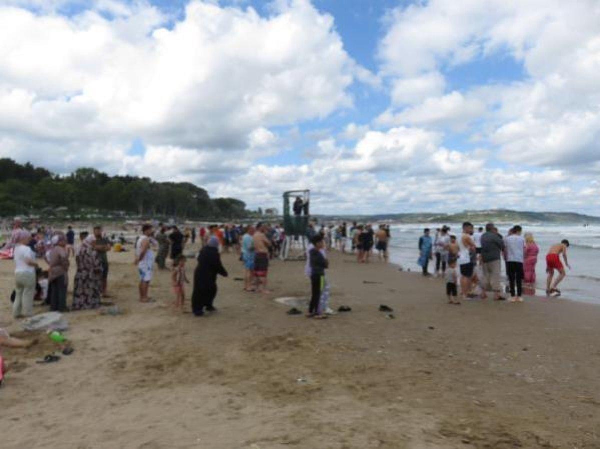 Şile'de denize girmek yasaklandı: 2 kişi boğuldu, 1 kişi kayboldu