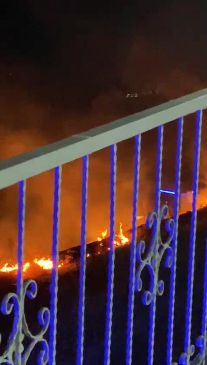 Adıyaman'da yangına rağmen kınaya devam edildi