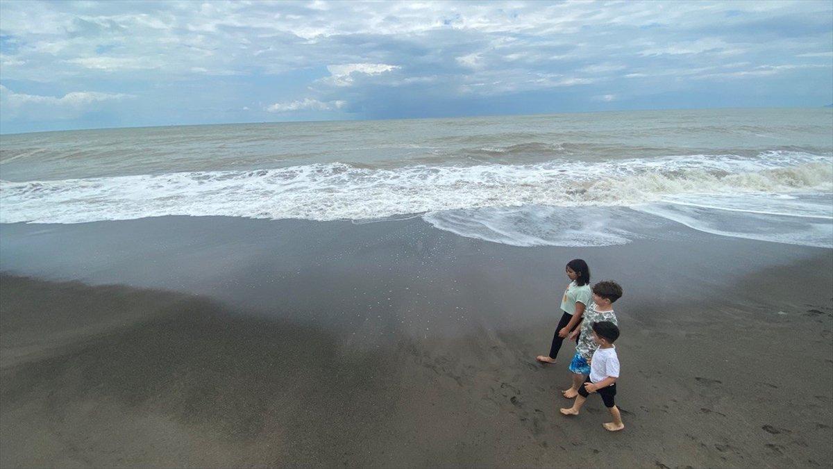 Bartın ve Düzce'de denize girişlere izin verilmiyor