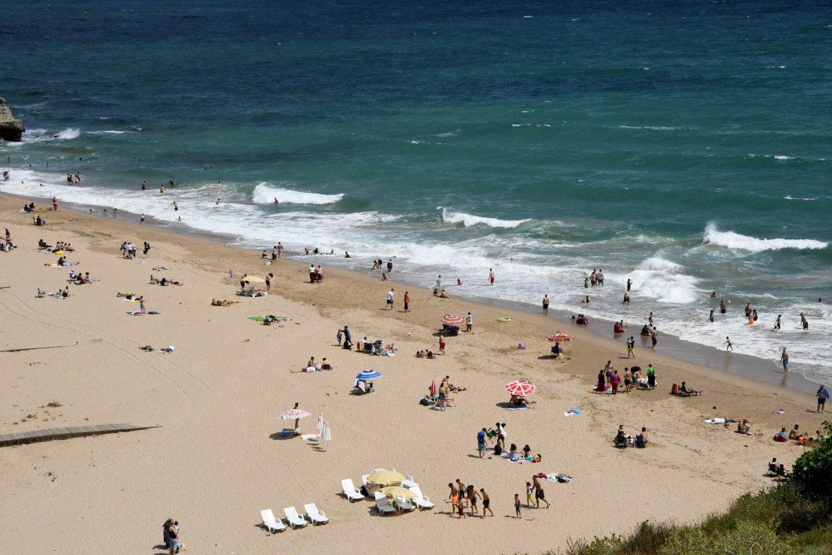 Kırklareli'nde sahil kasabasına 50 bin kişi geldi