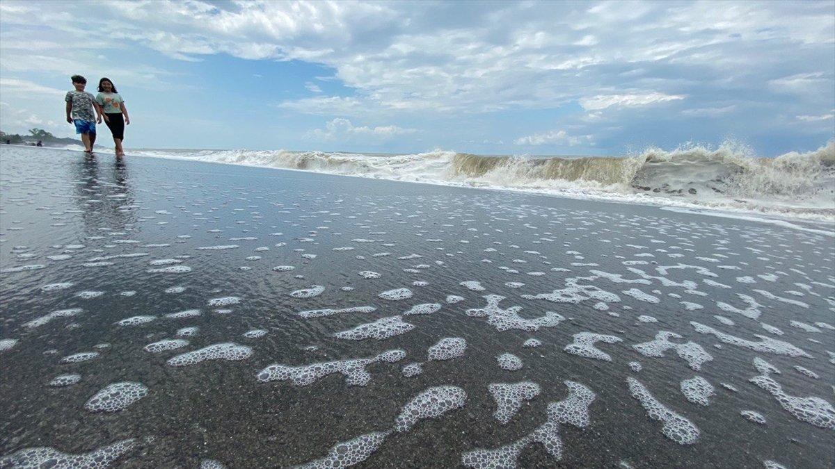 Bartın ve Düzce'de denize girişlere izin verilmiyor