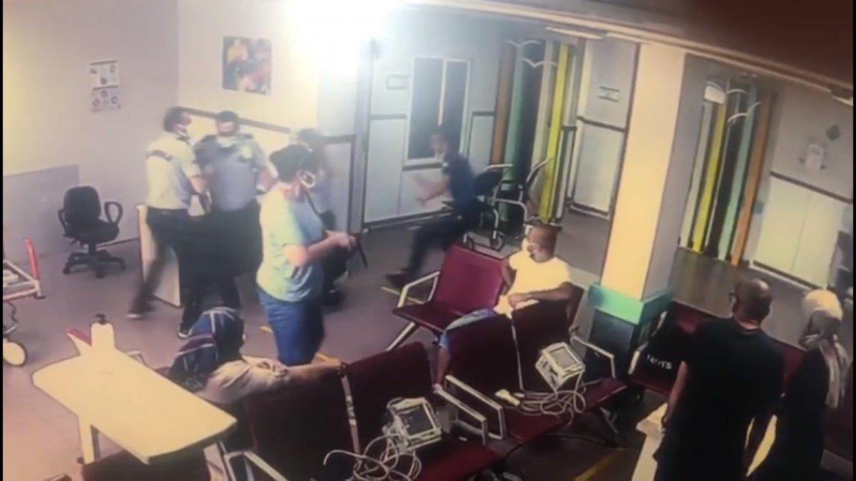 İzmir'de yardım istediği polisin tabancasını alıp kaçmaya çalıştı