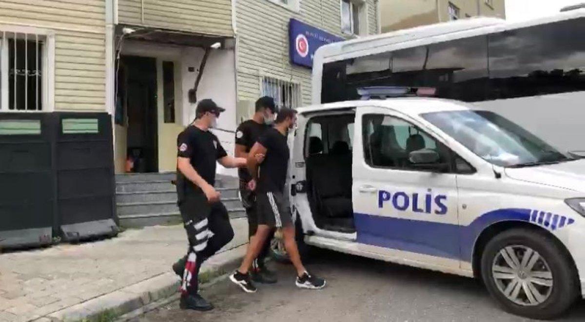 İBB’nin cankurtaranları, A Haber muhabirini ve kameramanını darbetti