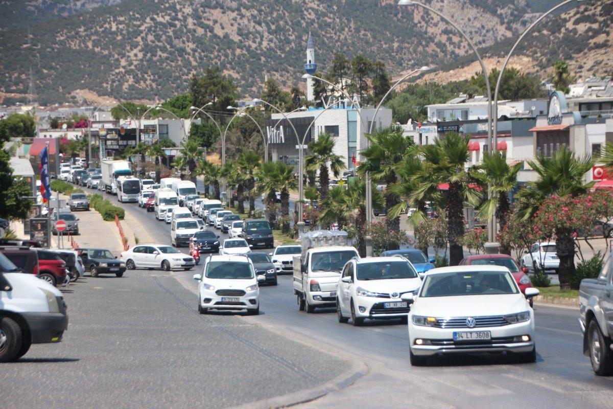 Tatil sonrası dönüş yolculuğuna çıkacakların dikkat etmesi gerekenler