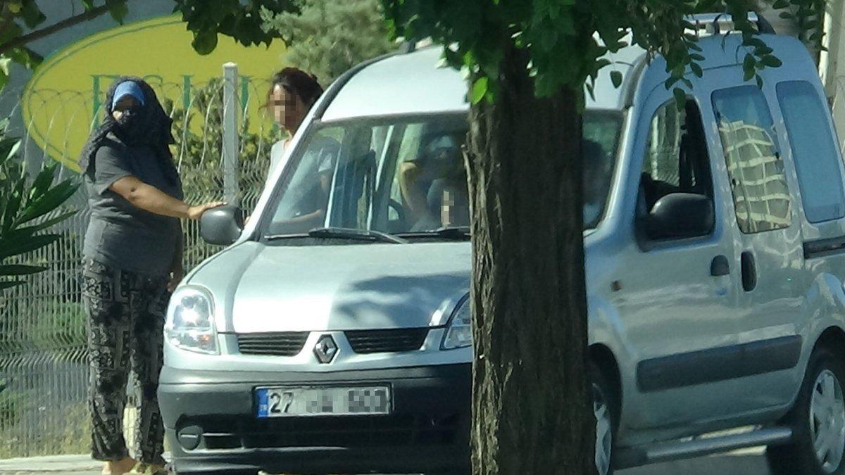 Gaziantep'te yolun ortasında fuhuş pazarlığı