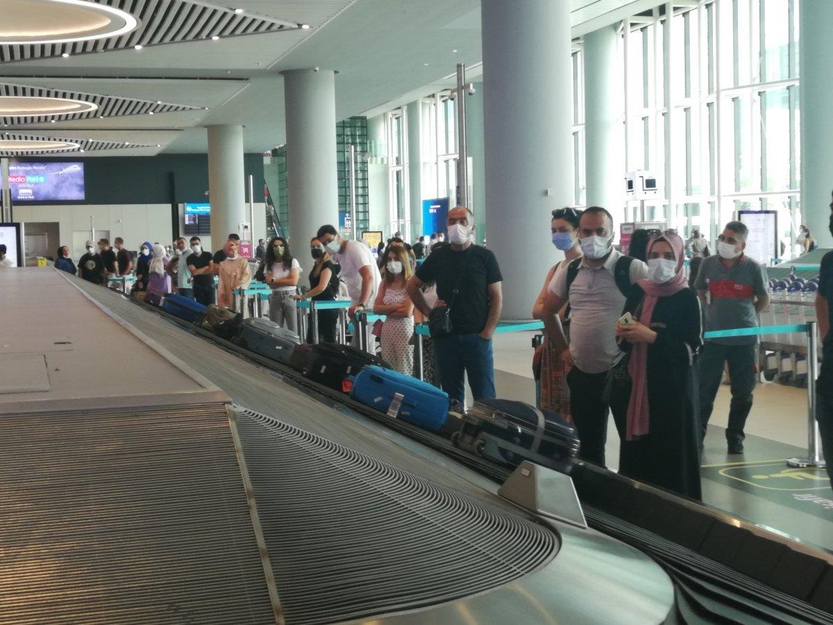 İstanbul Havalimanı’nda dönüş yoğunluğu bekleniyor