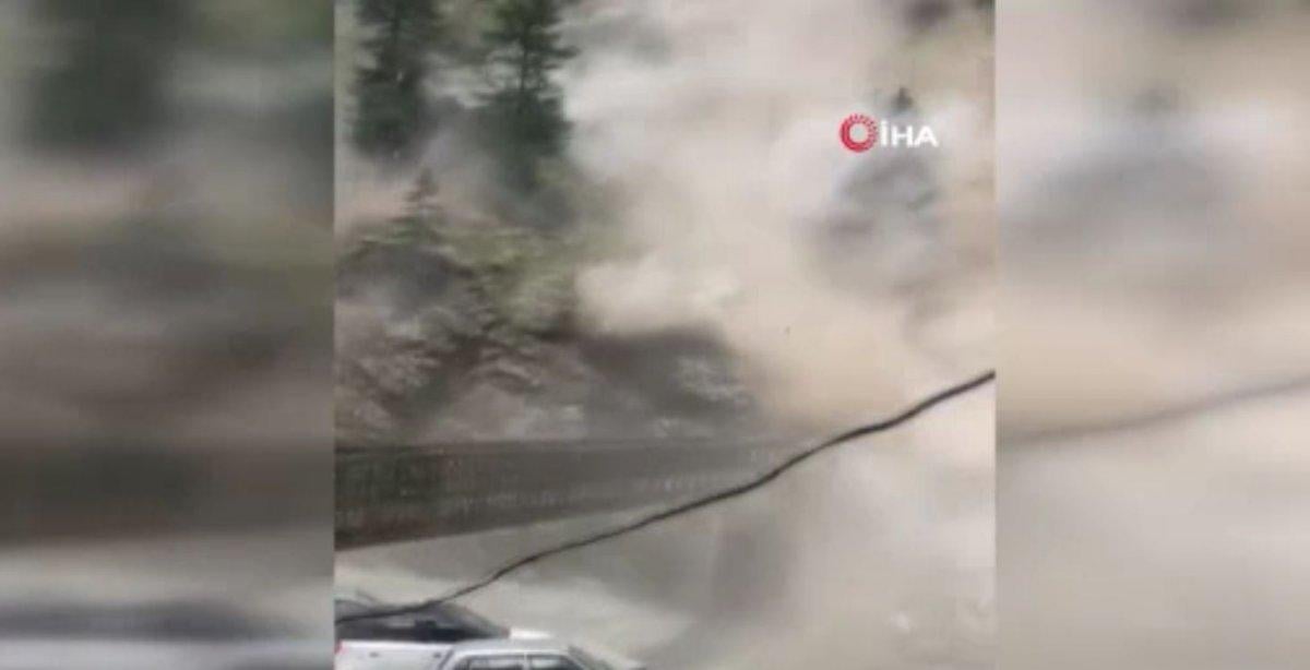 Hindistan’da toprak kayması: 9 ölü