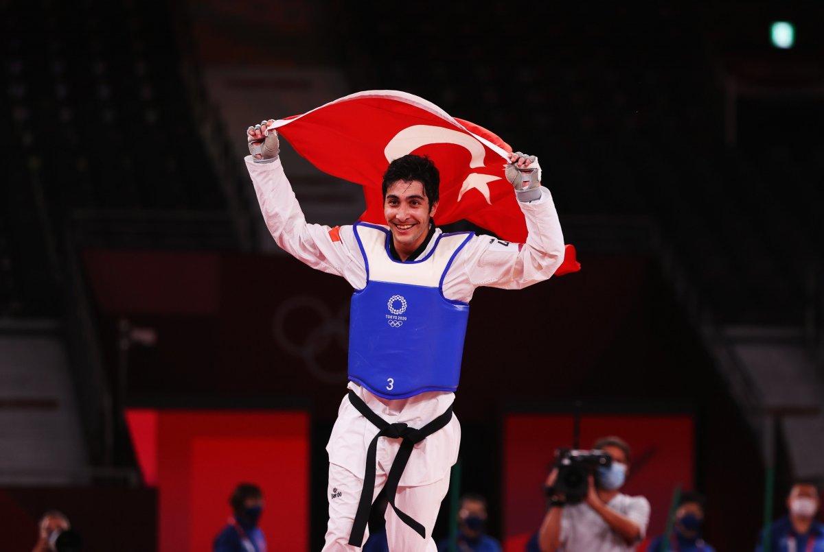 Milli tekvandocu Hakan Reçber bronz madalya kazandı