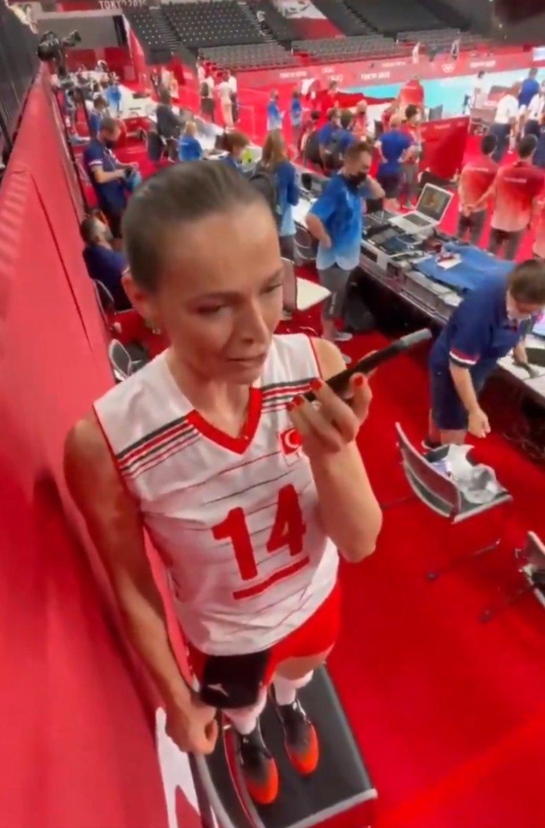 Cumhurbaşkanı Erdoğan, A Milli Kadın Voleybol Takımı'nı tebrik etti