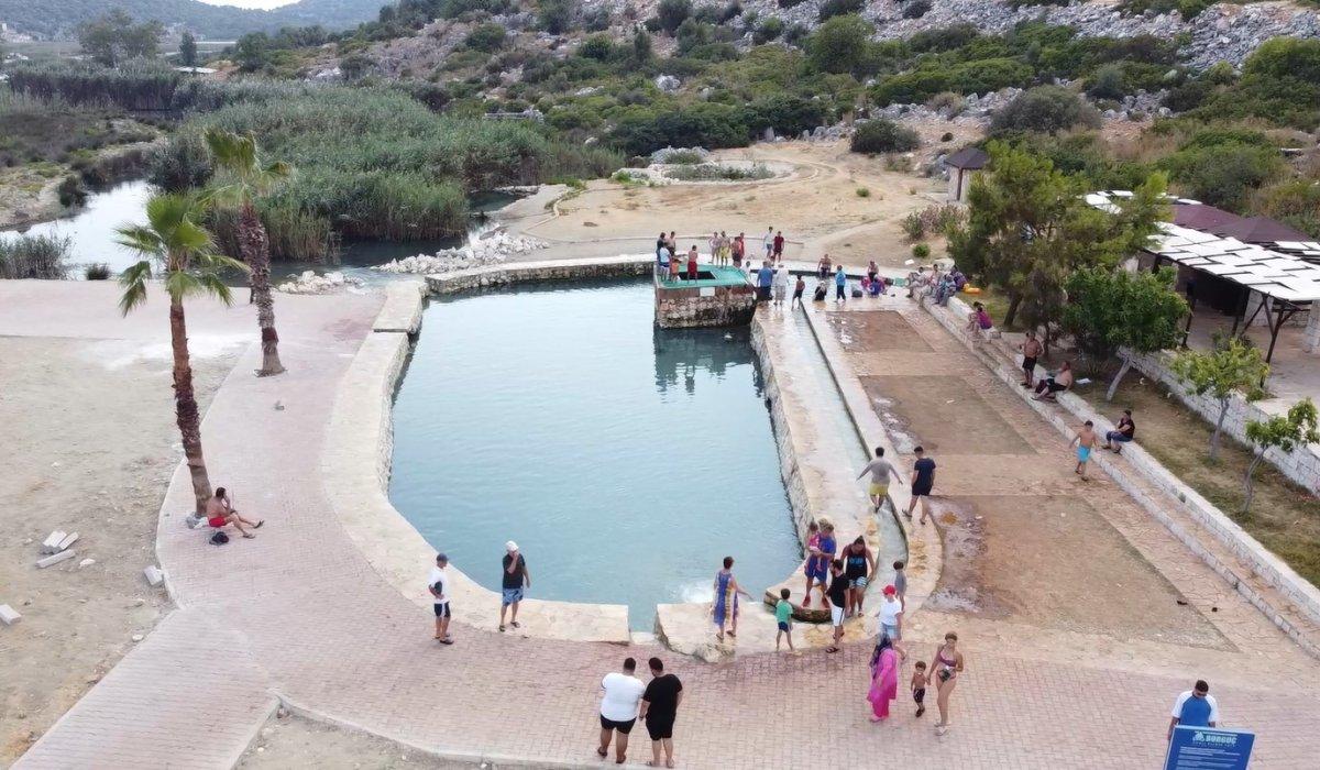 Burguç Şifalı Su Havuzu