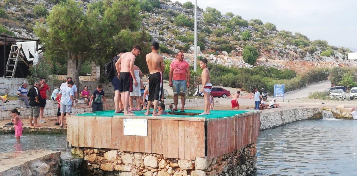 Burguç Şifalı Su Havuzu