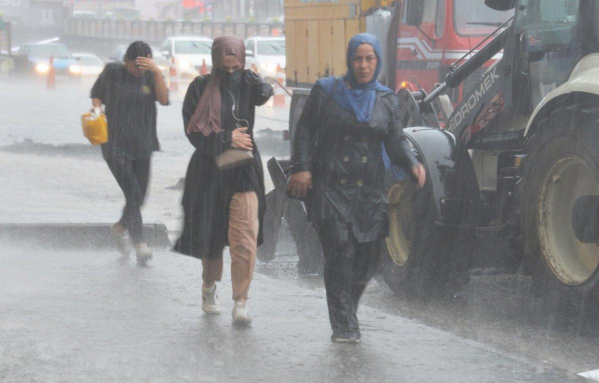 İklim değişikliği yağmurları artırdı