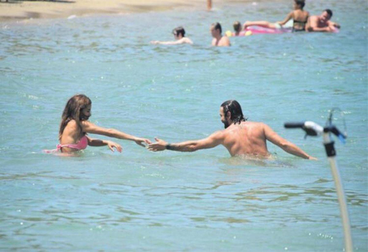 Ahmet Kural'ın aşk tatili devam ediyor