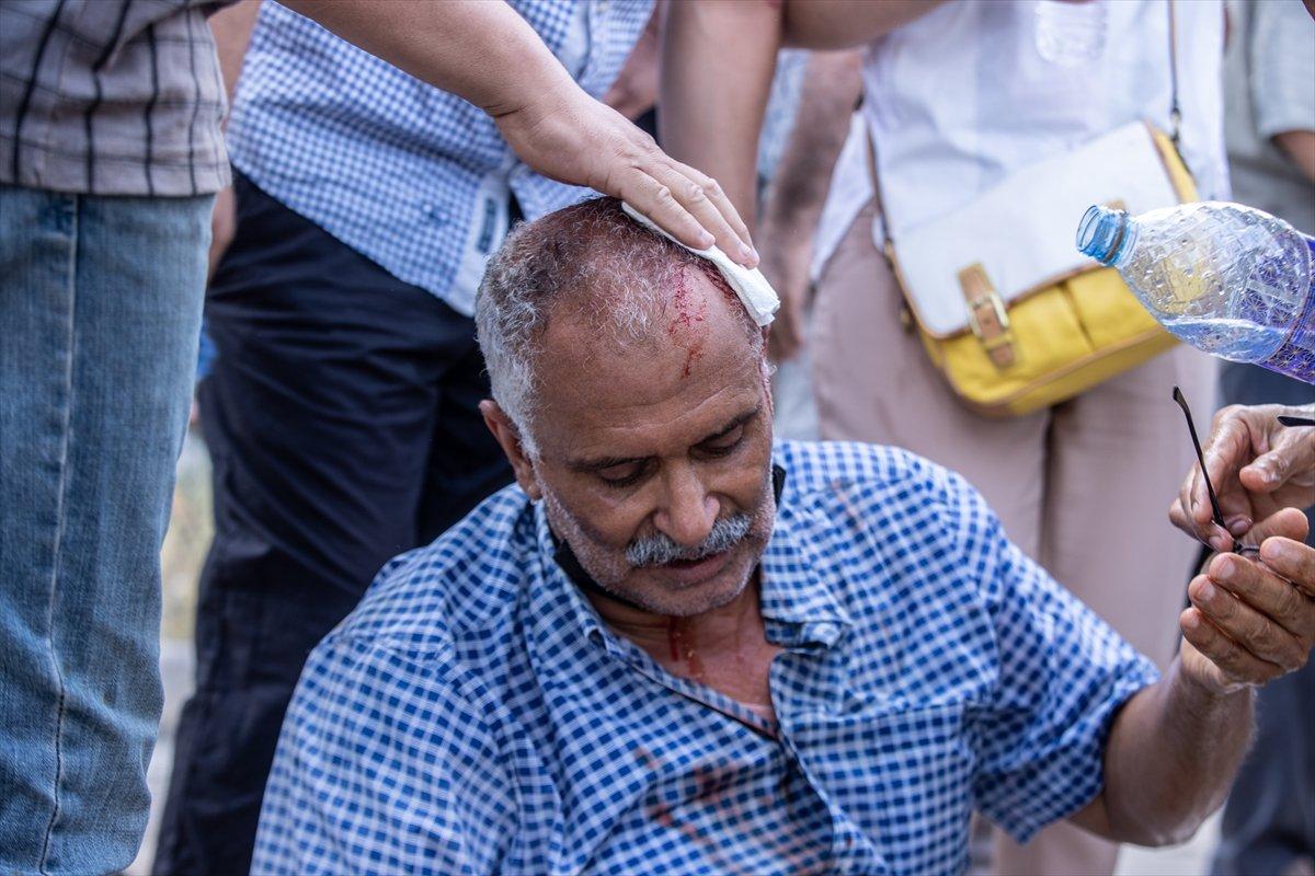 Tunus polisinden darbe karşıtları ve destekçilerine müdahale
