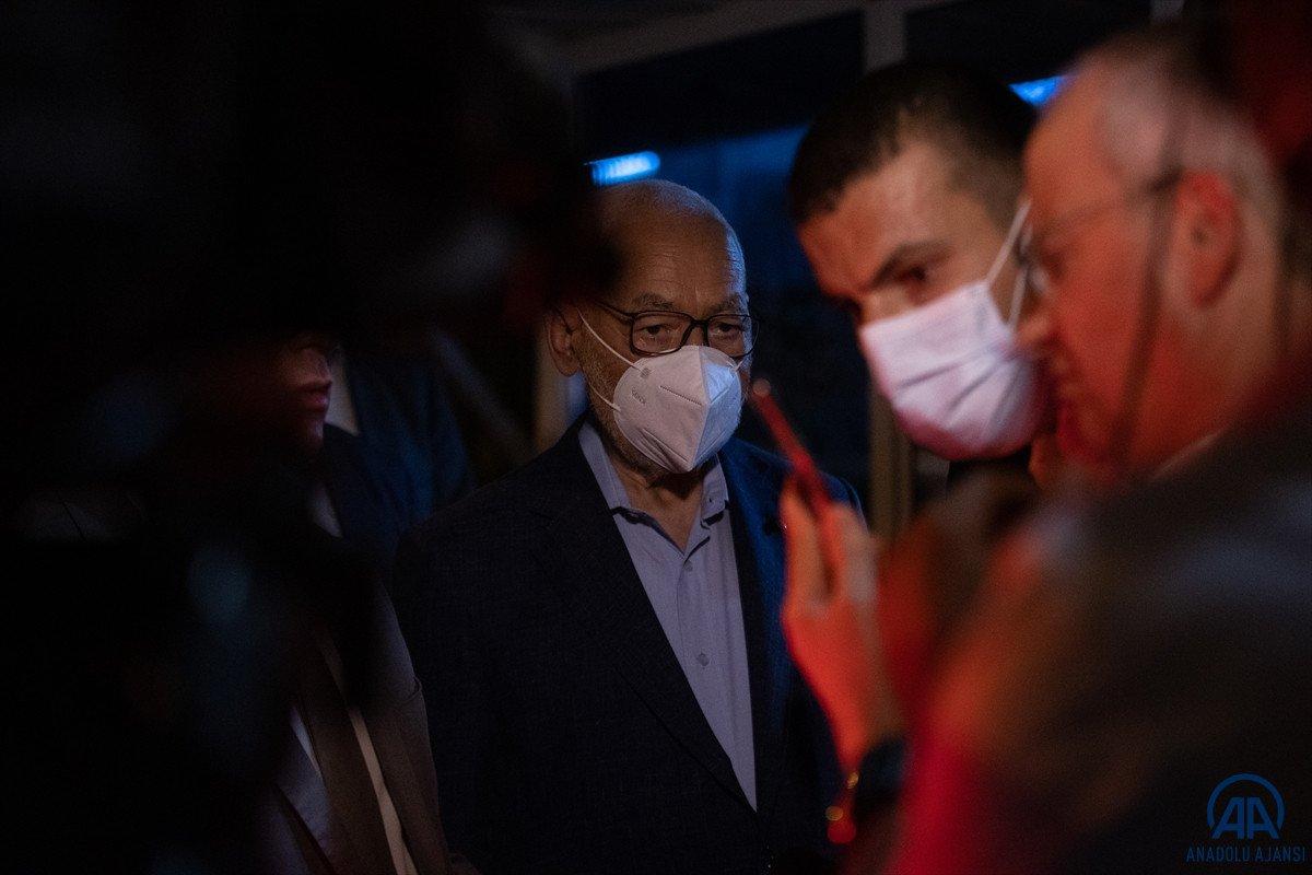 Tunus parlamentosuna Meclis Başkanı Gannuşi ve milletvekillerinin girişine izin verilmedi