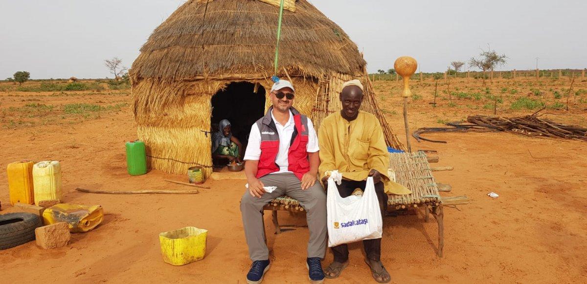 Sadakataşı bayram sevincini 33 ülkede yaşattı
