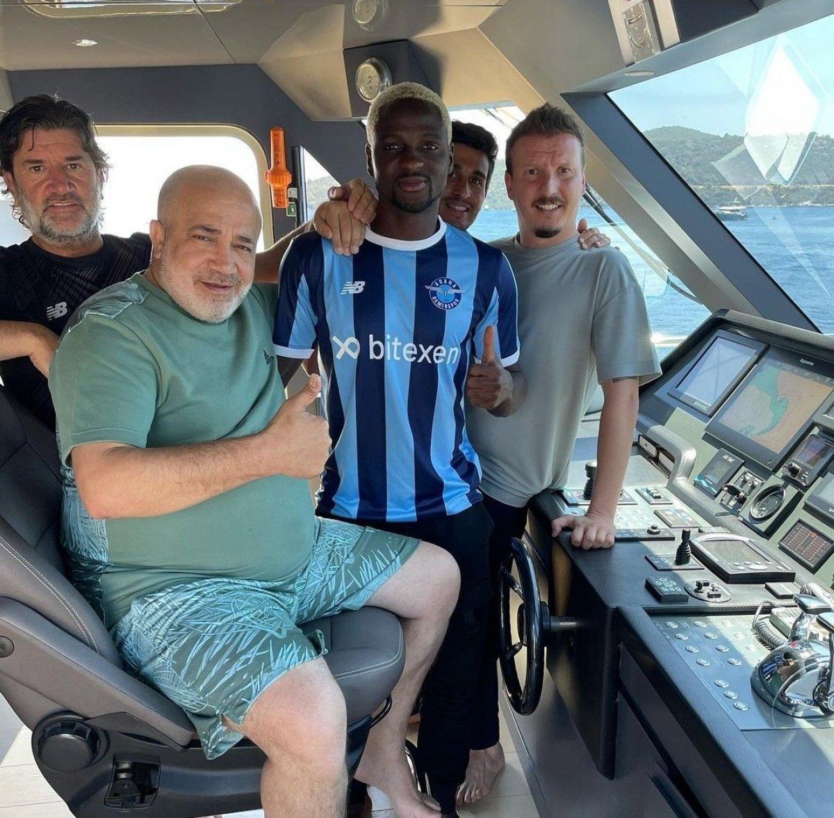 Adana Demirspor, Akintola'yı da açıkladı