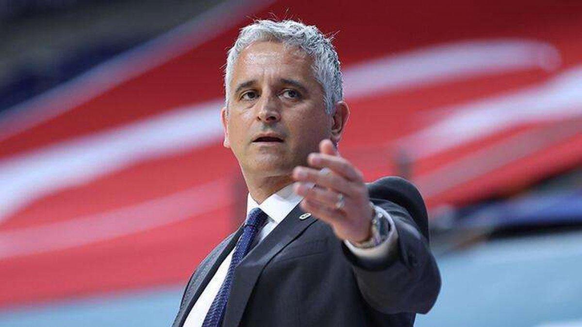 Igor Kokoskov Fenerbahçe'ye veda etti