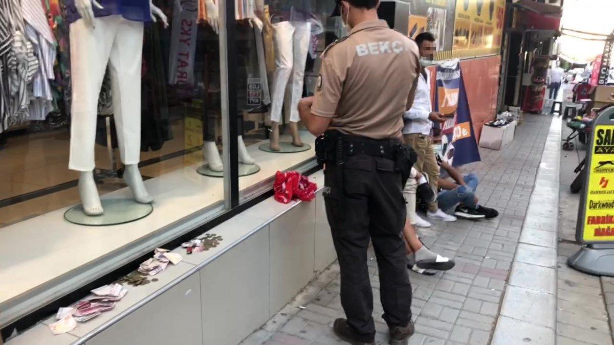 Denizli’de ‘askere gideceğiz’ yalanıyla para topladılar