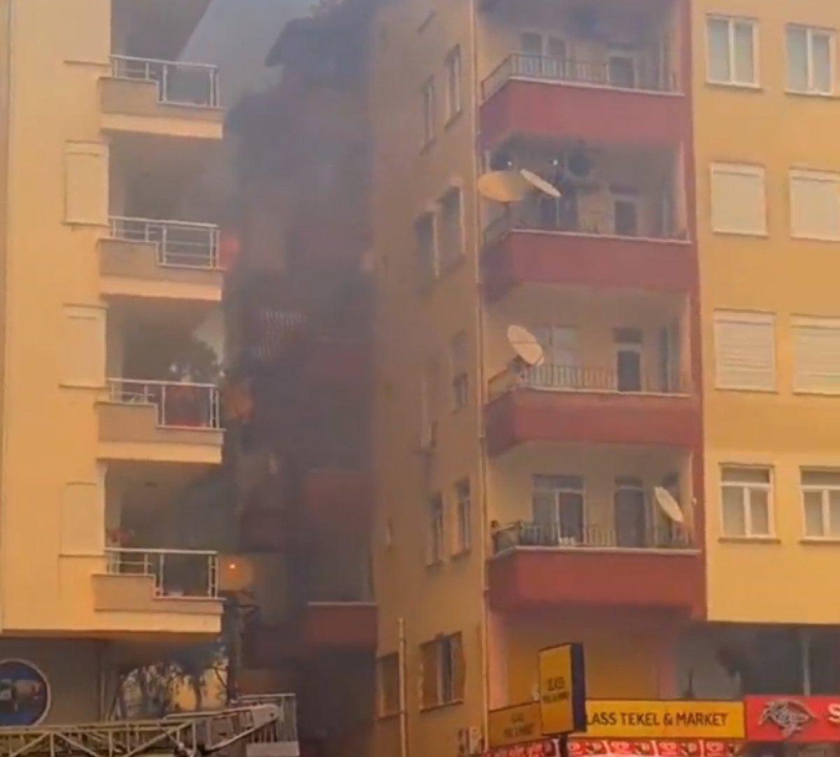 Manavgat Belediye Başkanı Şükrü Sözen: Yangın Manavgat merkeze sıçradı