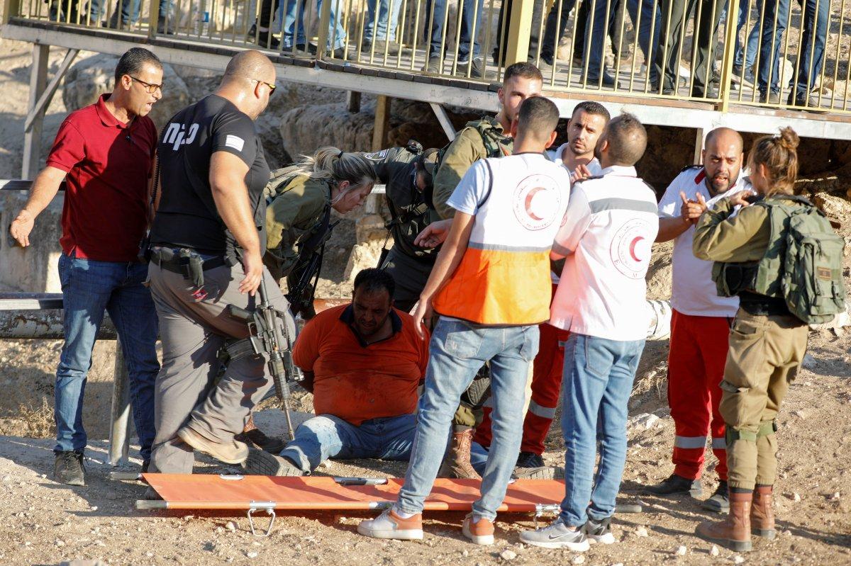 İsrail güçlerinden Filistinli protestoculara sert müdahale: 1 ölü 158 yaralı