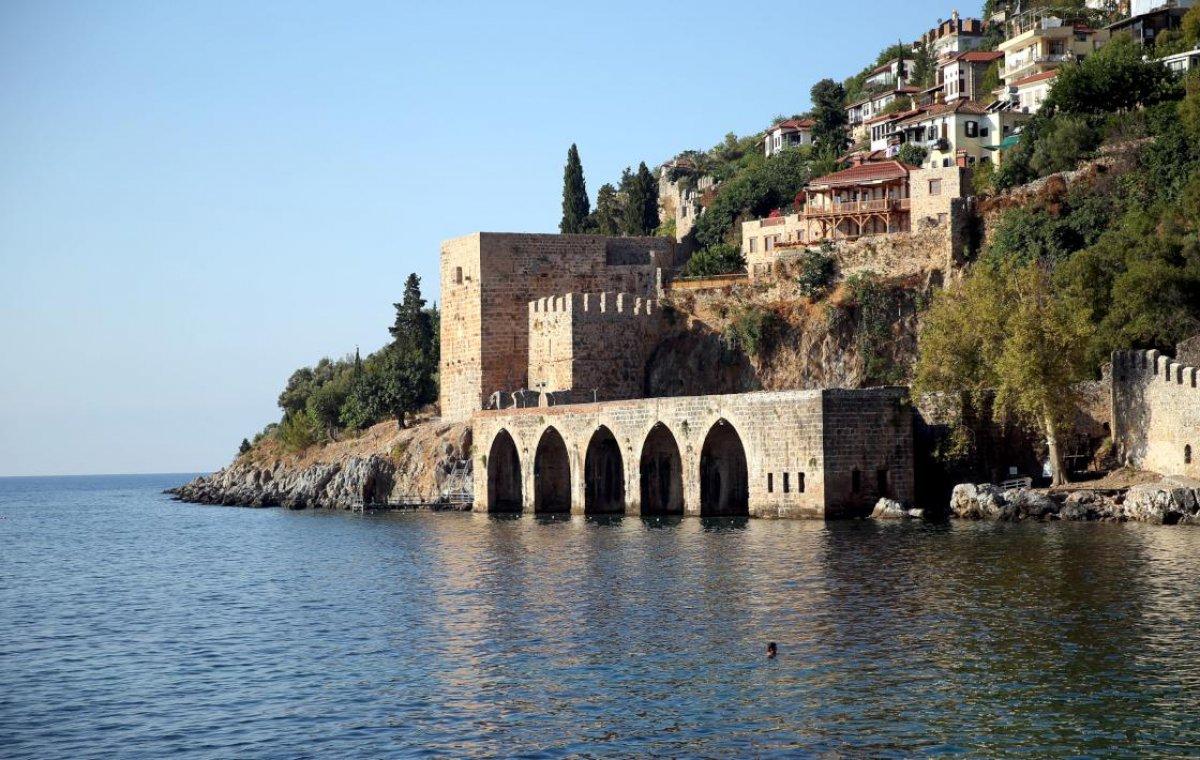 Surlarla çevrili koruma altındaki mahalle