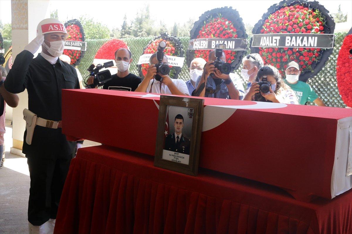 Kuzey Irak şehidi son yolculuğuna uğurlandı