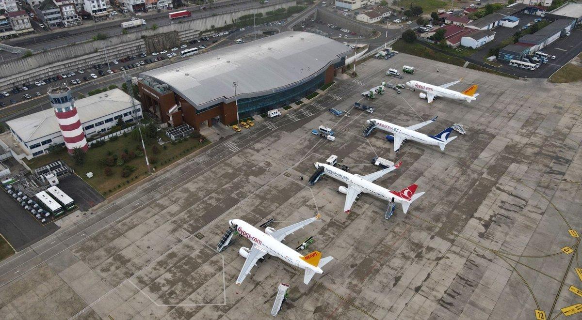 Trabzon havalimanı sefer sayısında rekor kırdı