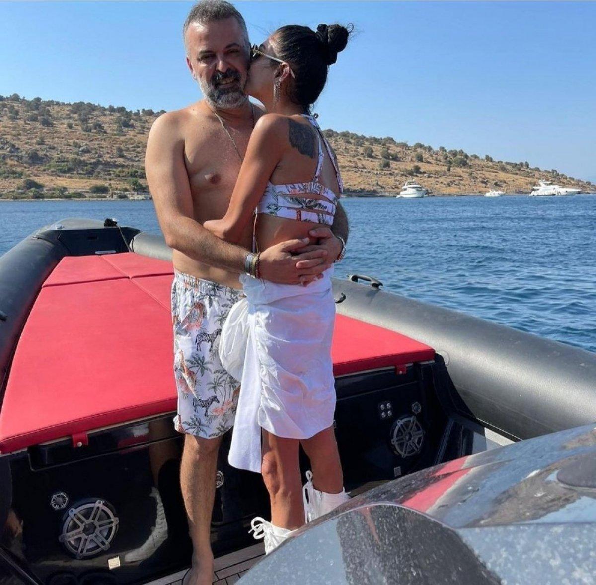 Süreyya Yalçın, Bodrum'da yangının olduğu bölgede poz verdi