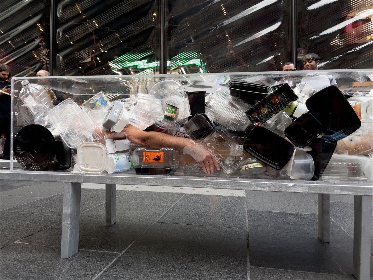 ABD’de ‘plastikten ölüm’ temalı çevre protestosu