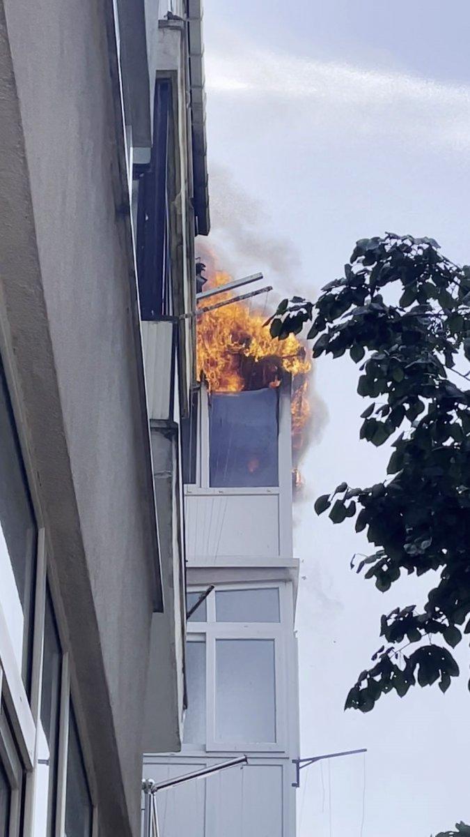 Üsküdar’da evde unutulan sigara yangına sebep oldu