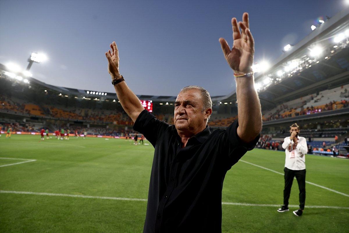 Fatih Terim: PSV iki maçı da hak etti