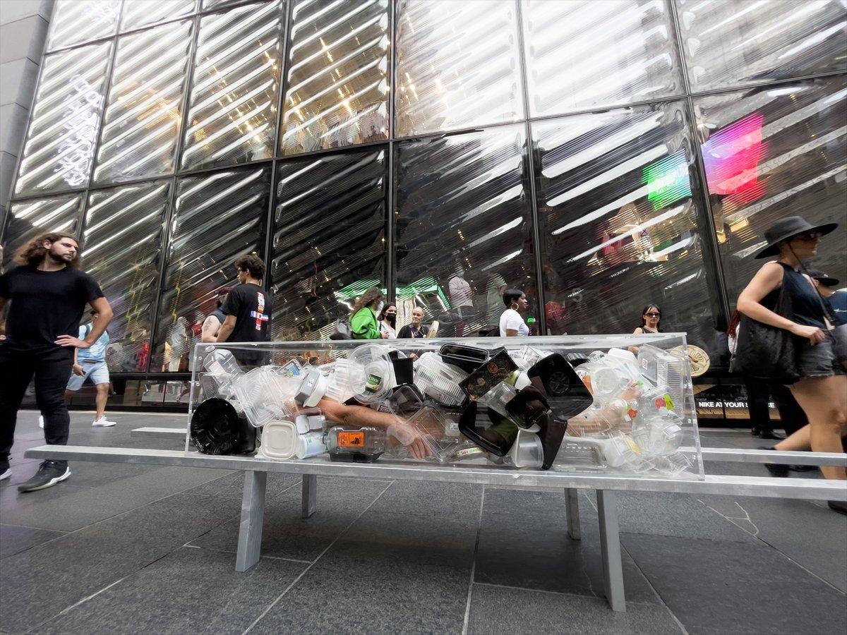 ABD’de ‘plastikten ölüm’ temalı çevre protestosu