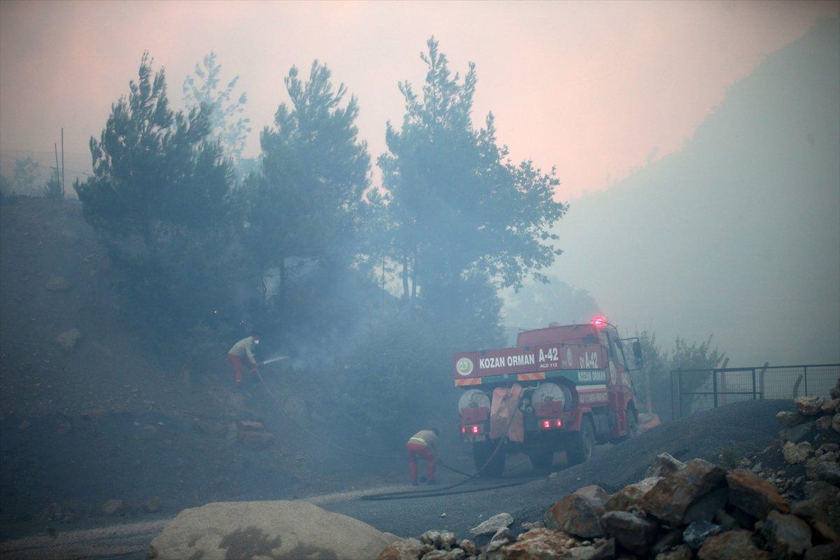 Mersin ve Adana yangınlarında söndürme çalışmaları