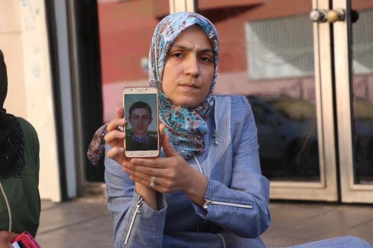 Evlat nöbeti tutan Ayşegül Biçer'in kararlı duruşu sonuç verdi