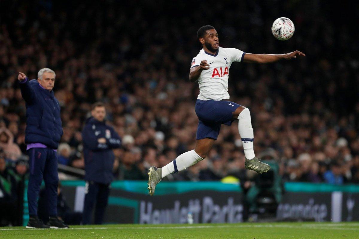 Galatasaray, Japhet Tanganga'yı istiyor