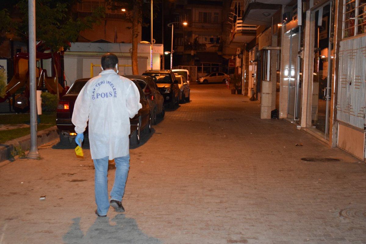 Malatya'da evinin balkonundan aşağıya düştü