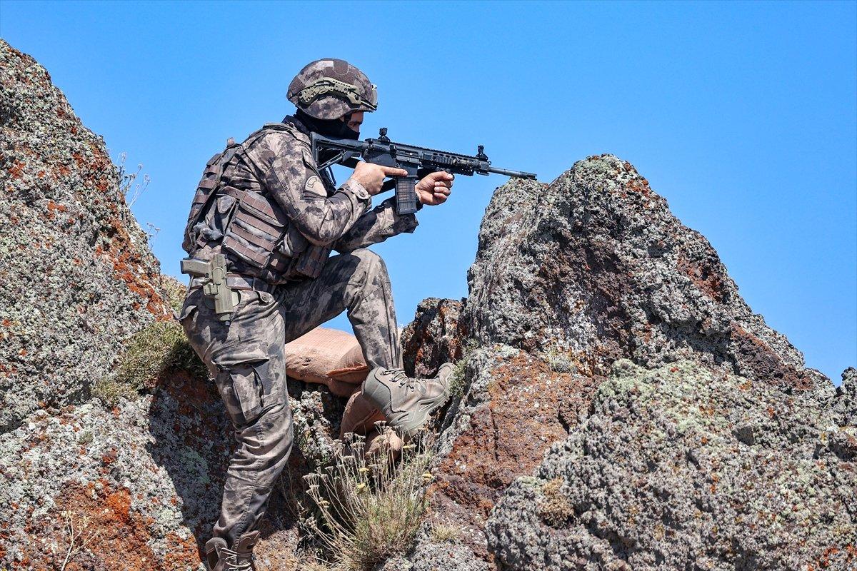 Özel Harekat, İran sınırında nöbette