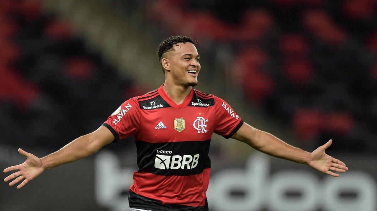 Fenerbahçe Rodrigo Muniz için masaya oturacak