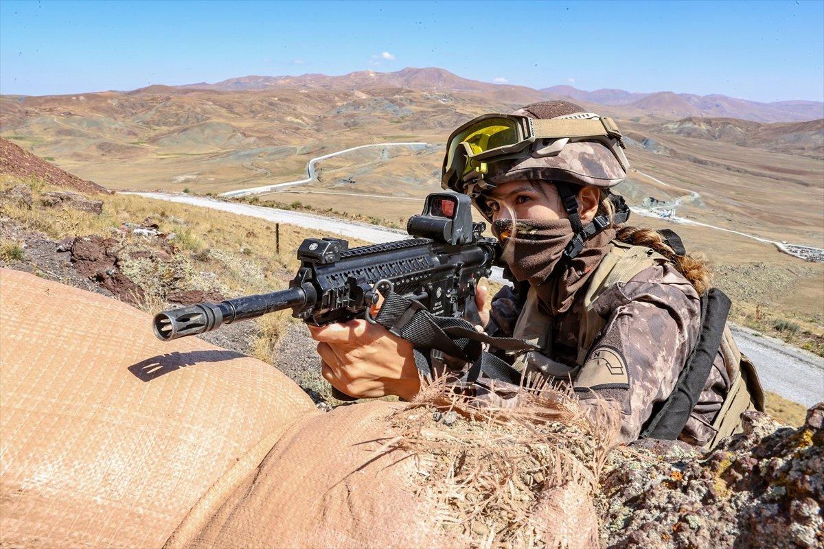 Özel Harekat, İran sınırında nöbette