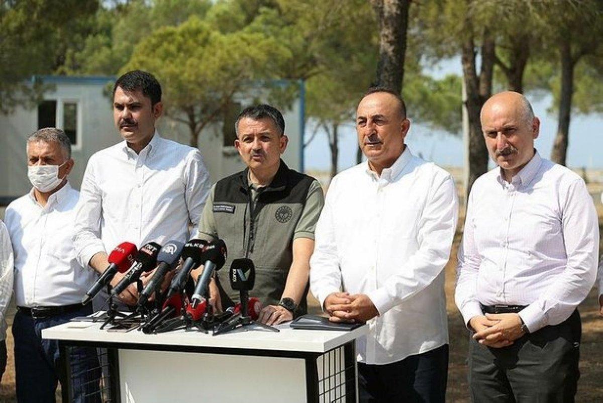 Adil Karaismailoğlu: Orman yangınlarında ulaştırma ve haberleşme açısından sıkıntı yok