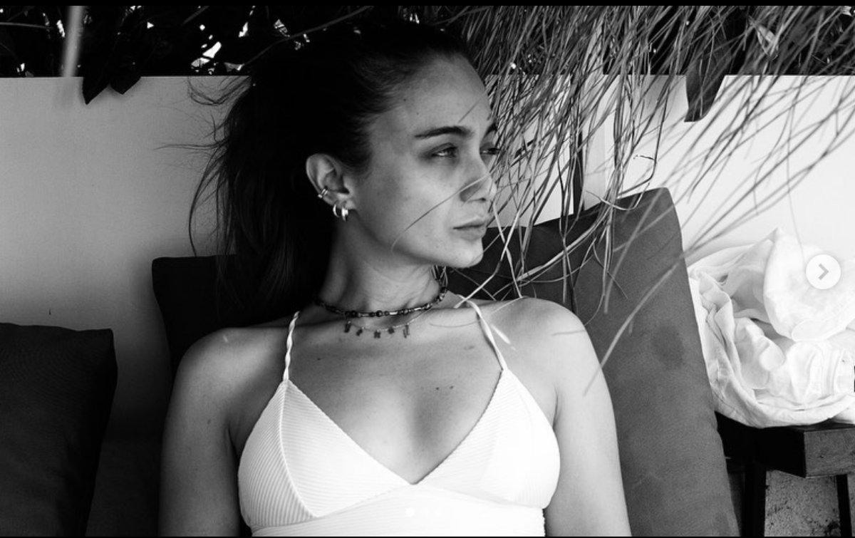 Damla Sönmez'den makyajsız fotoğraf